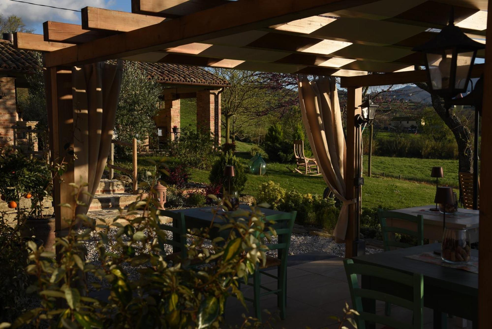 Quelli Del Picchio Bed and Breakfast Cupramontana Buitenkant foto
